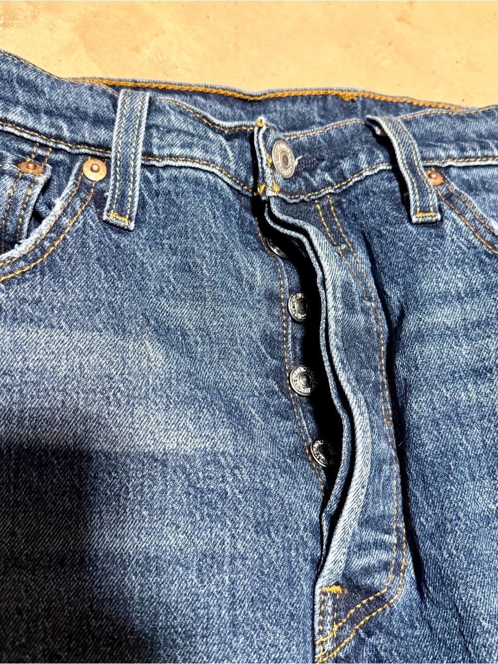 Levi’s 501s - Picture 3 of 6